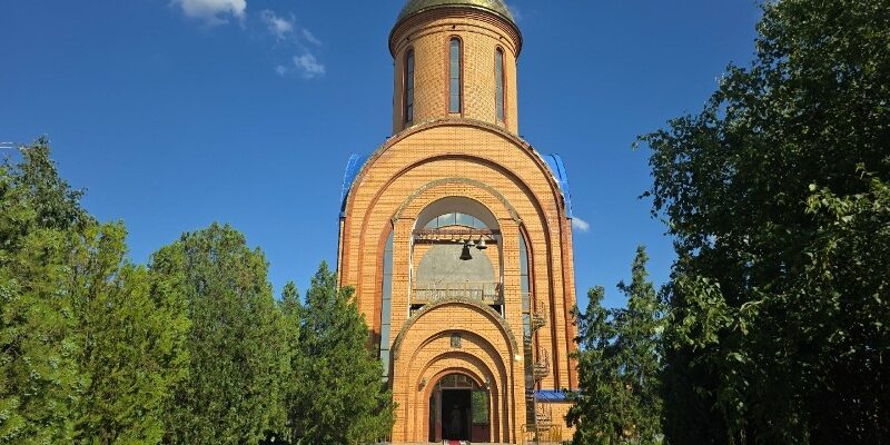 В Георгиевской епархии десятки храмов — от величественных соборов до небольших сельских приходов